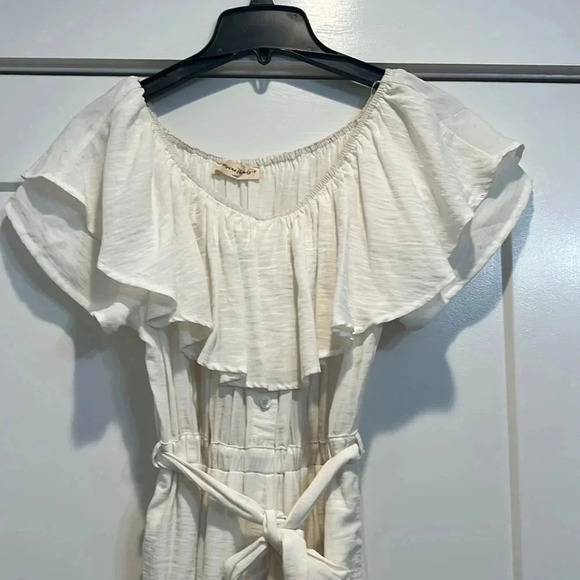 American Threads wide leg jumper (one piece) size medium. In great condition! - Picture 5 of 8